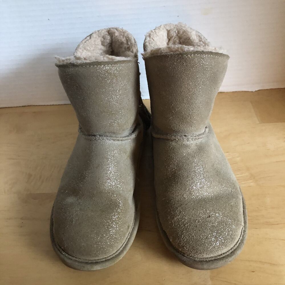 Bearpaw Youth‎ Girls Sz 13 Shoes Tan Suede W/gold Sparkles & Back Tassel Boots